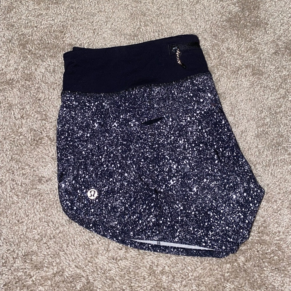 Lululemon Speed Short 2.5